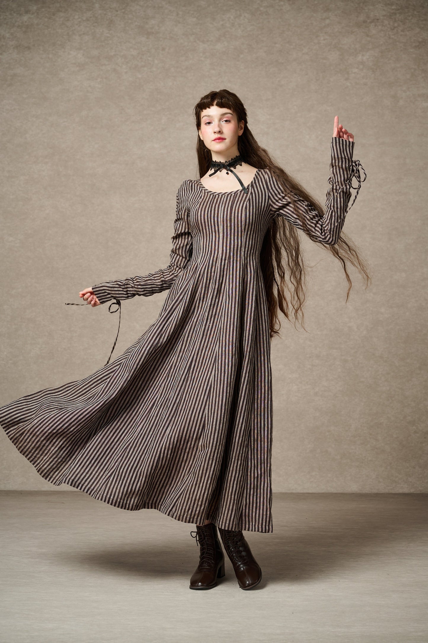 Victorian maxi linen dress
