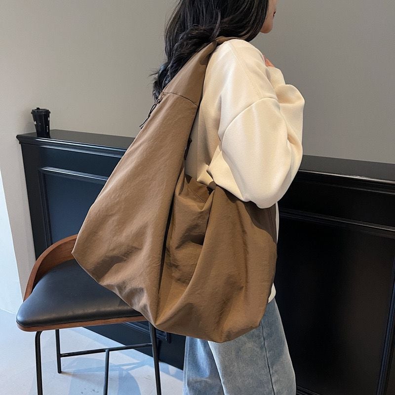 💥Women's Solid Color Textured Draped Tote Bag-Large Capacity🎁