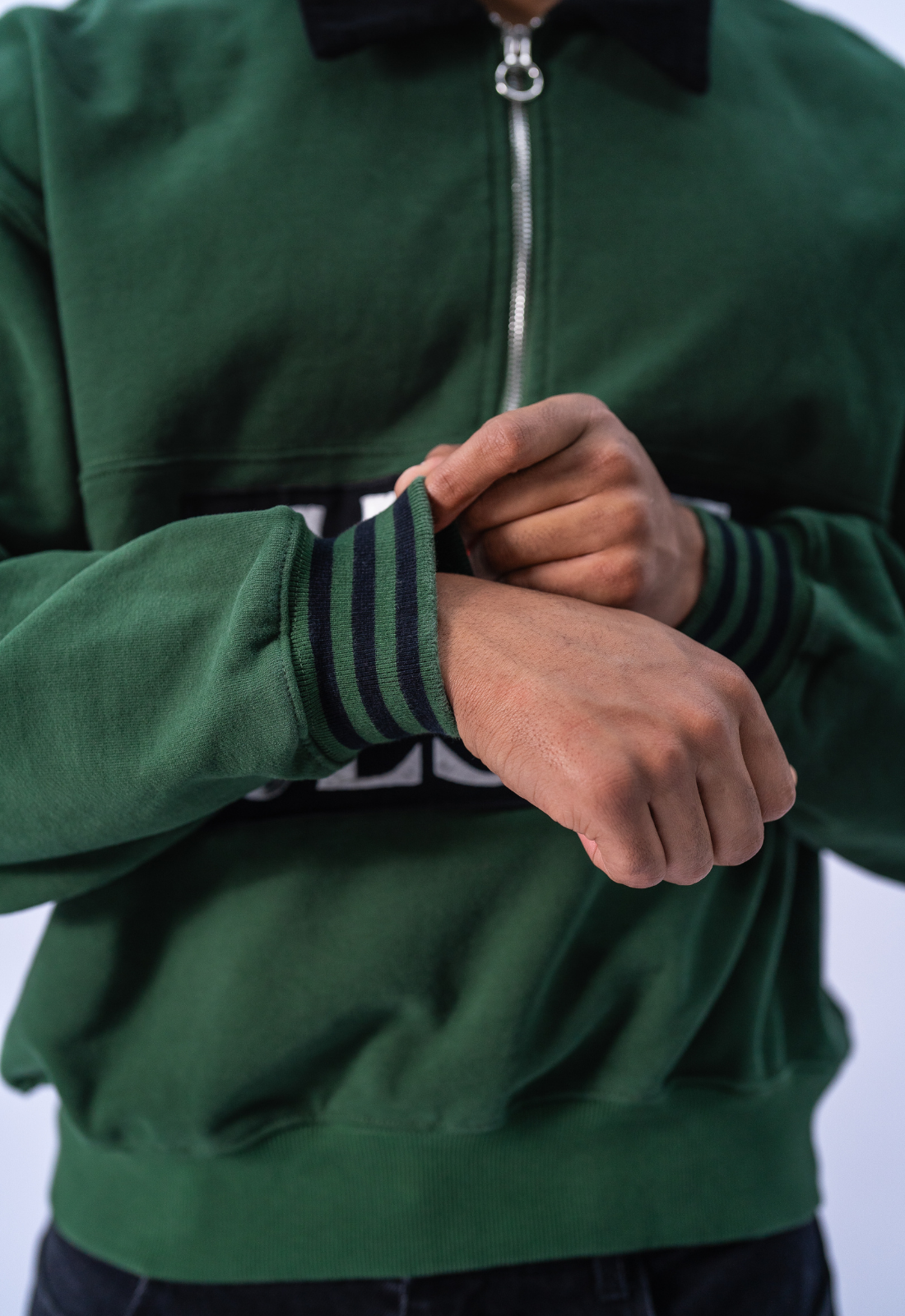 "I LOVE JESUS" HALF-ZIP PULLOVER (GREEN)