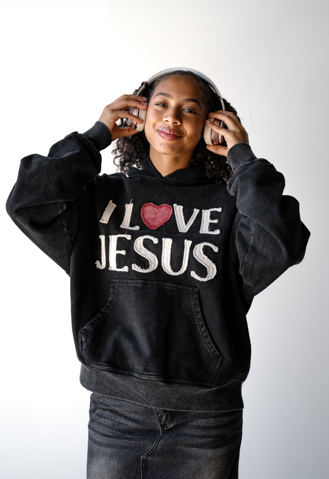 "I LOVE JESUS" HOODIE
